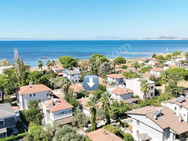 Ayvalik, Balikesir içerisinde satılık Villa