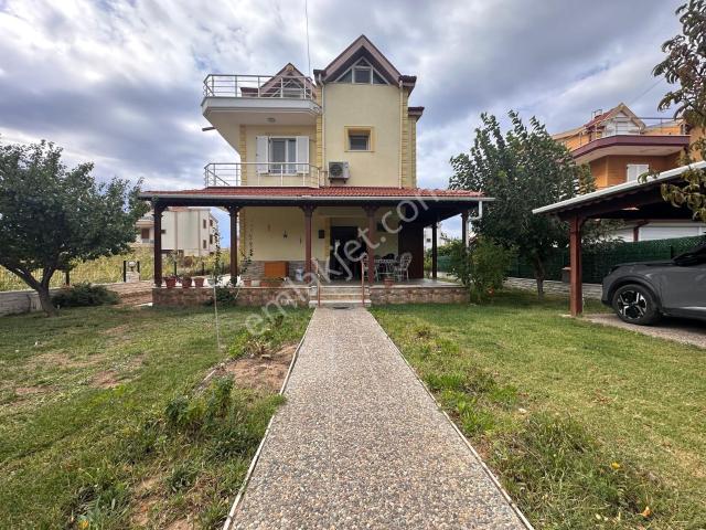 Sahil, Ayvalık içerisinde satılık Villa