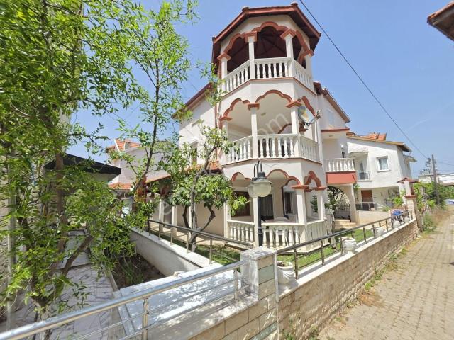 Ayvalik, Balikesir içerisinde satılık Villa