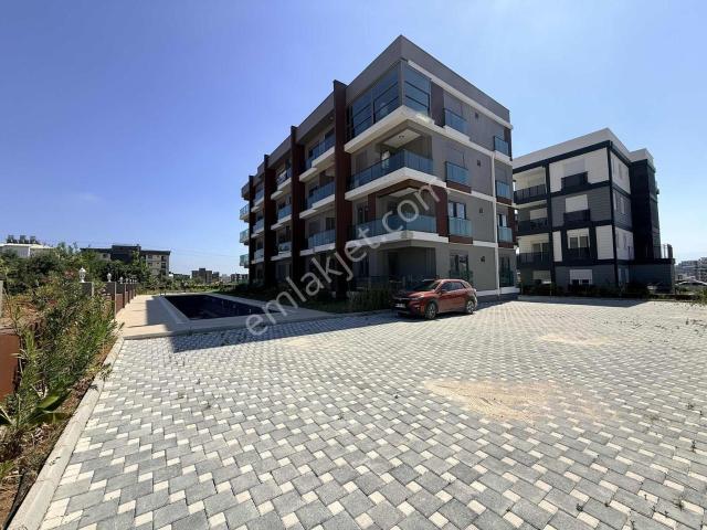Aksu, Antalya içerisinde satılık mülk