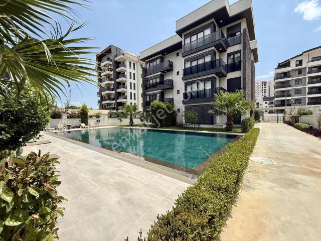 Aksu, Antalya içerisinde satılık mülk