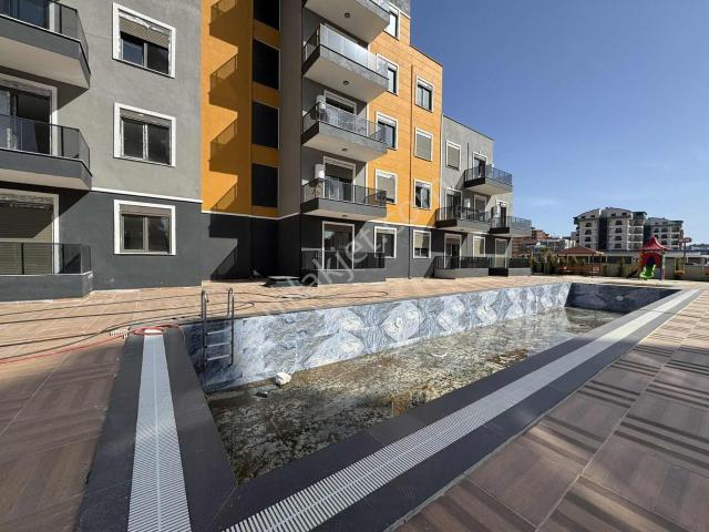 Aksu, Antalya içerisinde satılık mülk