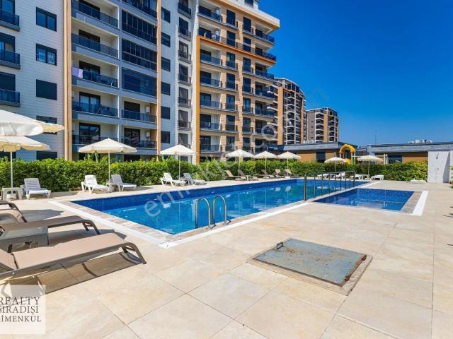Aksu, Antalya içerisinde satılık mülk
