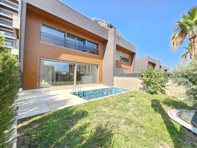 Aksu, Antalya içerisinde satılık Villa