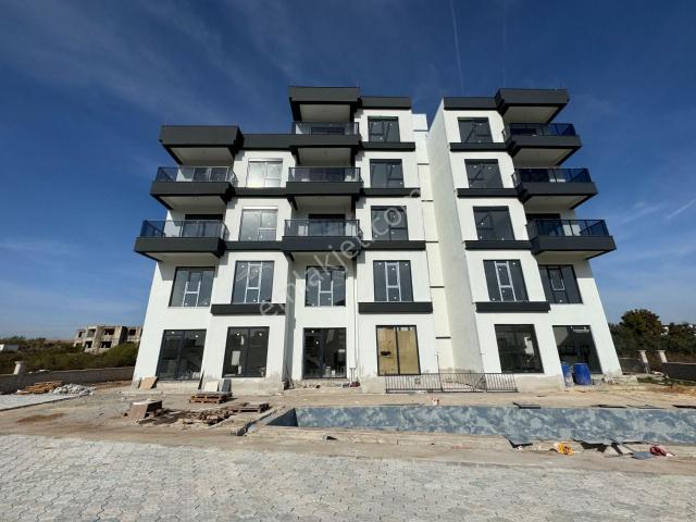 Aksu, Antalya içerisinde satılık mülk