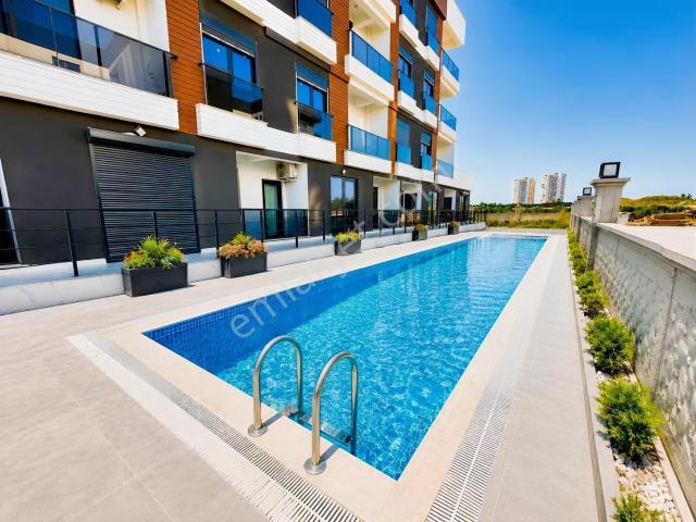 Aksu, Antalya içerisinde satılık mülk