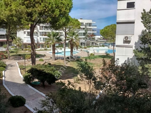 Altınyunus Mahallesi, Çeşme içerisinde kiralık mülk