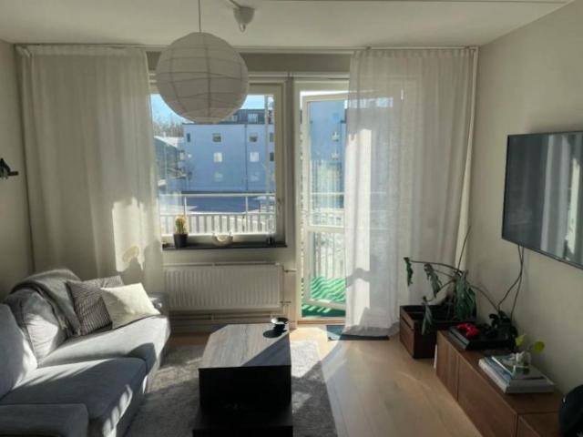 Lägenhet hyra i Nacka, Älta