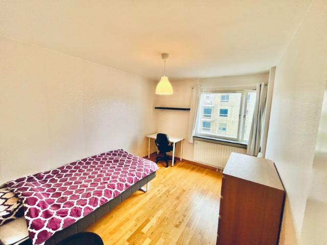 Lägenhet hyra i Nacka, Älta