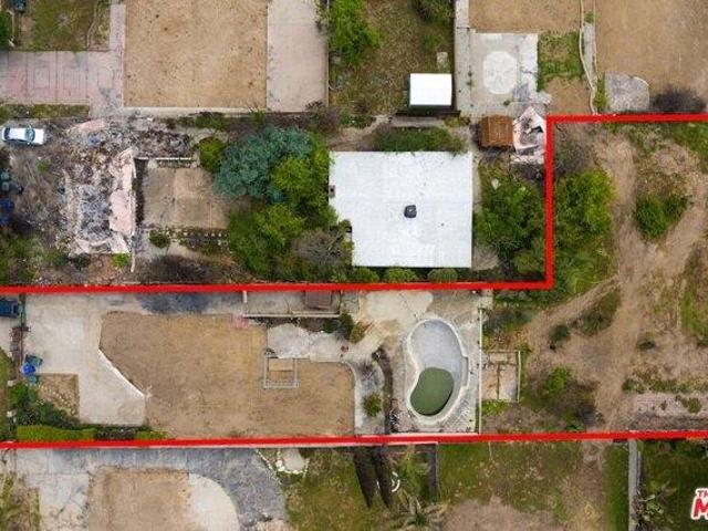 Land for sale in Altadena