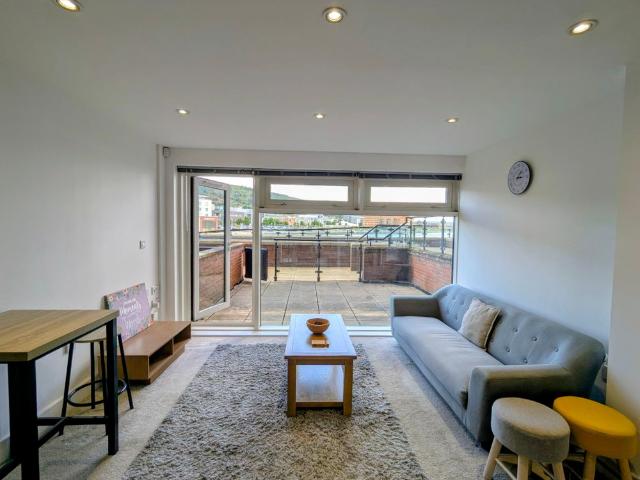 Apartment for rent in SA1 Swansea Waterfront, Nangreaves