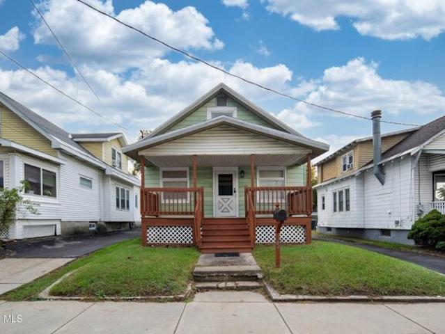 House for sale in Schenectady, New York