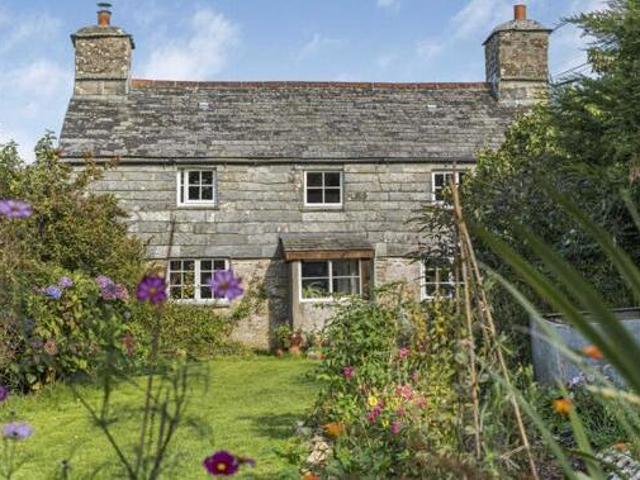 House for sale in Launceston, Cornwall