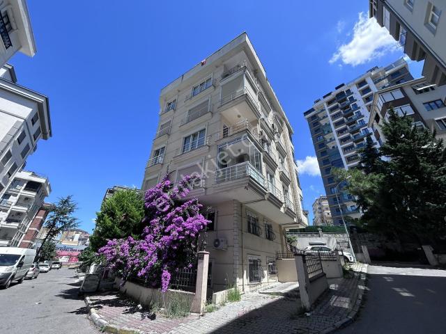 Maltepe, İstanbul içerisinde satılık mülk