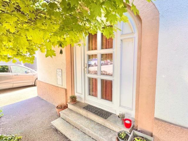 Etagenwohnung kaufen in Ludwigsburg, Eglosheim