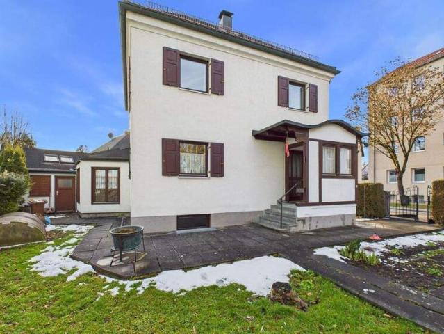 Haus kaufen in Haunstetten-Siebenbrunn, Augsburg