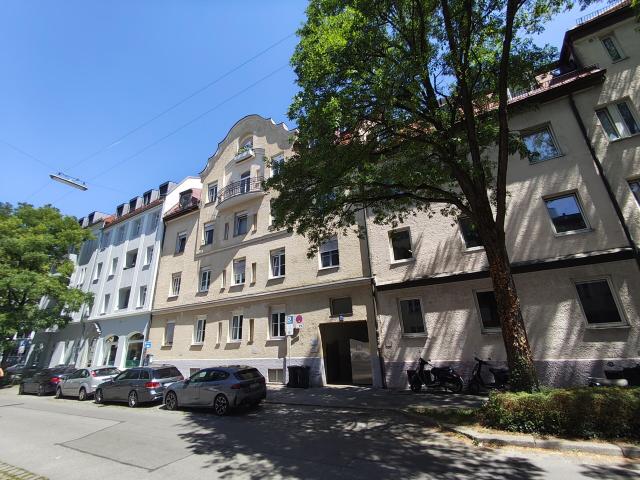 Wohnung kaufen in Neuhausen-Nymphenburg, München
