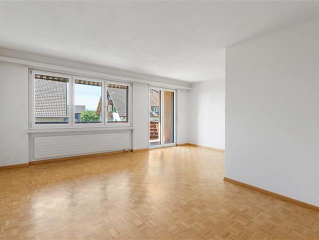 Wohnung kaufen in Brütten, Zürich
