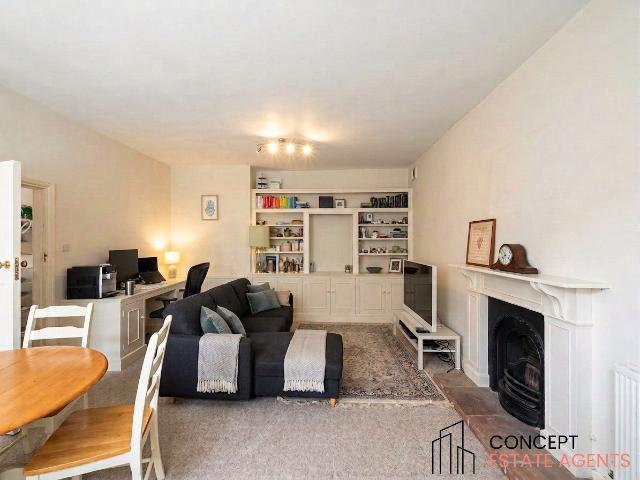 Apartment for rent in Clapham Junction, Greater London