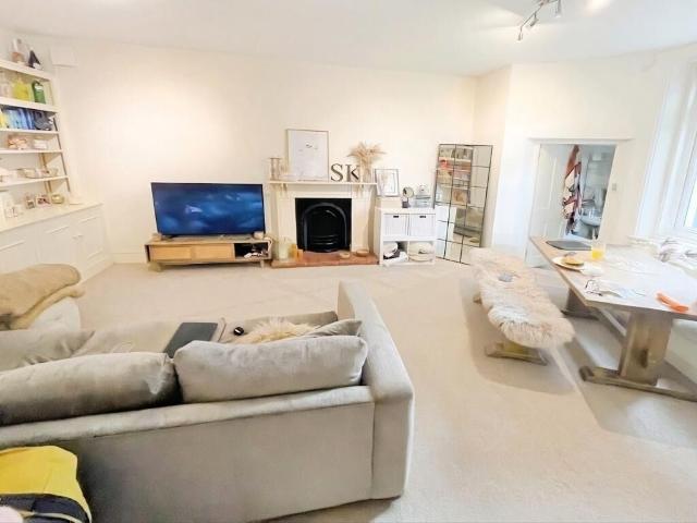 Apartment for rent in Clapham Junction, Greater London