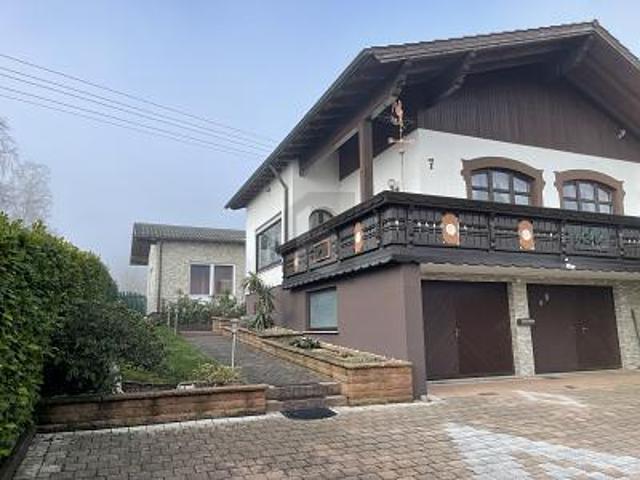 Haus kaufen in Weiskirchen, Saarland