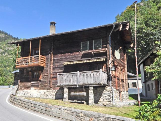 Mehrfamilienhaus kaufen in Blatten bei Naters, Wallis
