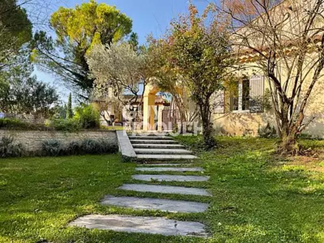 Maison vente à Carpentras, Althen-des-paluds