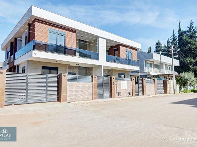 Döşemealti, Antalya içerisinde satılık Villa