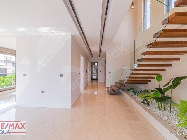 Döşemealti, Antalya içerisinde satılık Villa