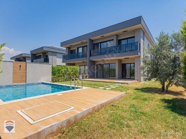 Döşemealti, Antalya içerisinde satılık Villa