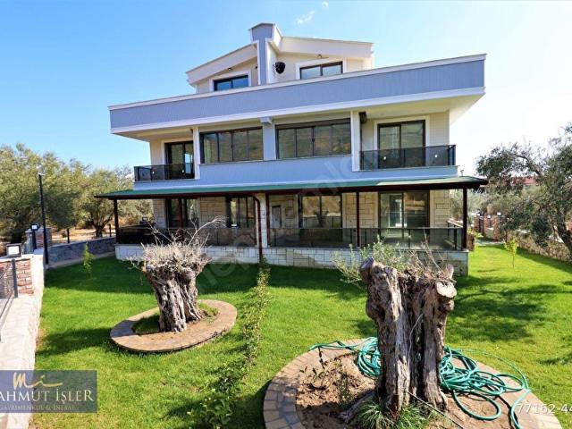 Edremit, Balikesir içerisinde satılık Villa