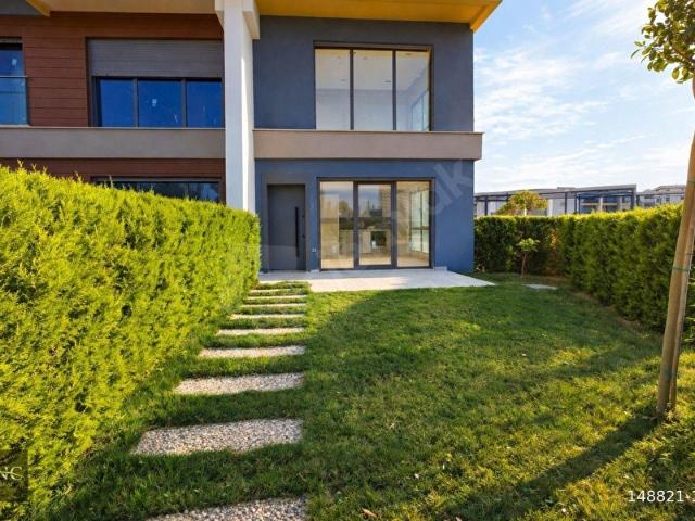 Aksu, Antalya içerisinde satılık mülk