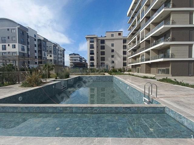 Aksu, Antalya içerisinde satılık mülk
