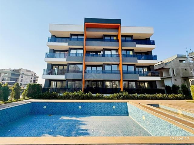 Aksu, Antalya içerisinde satılık mülk