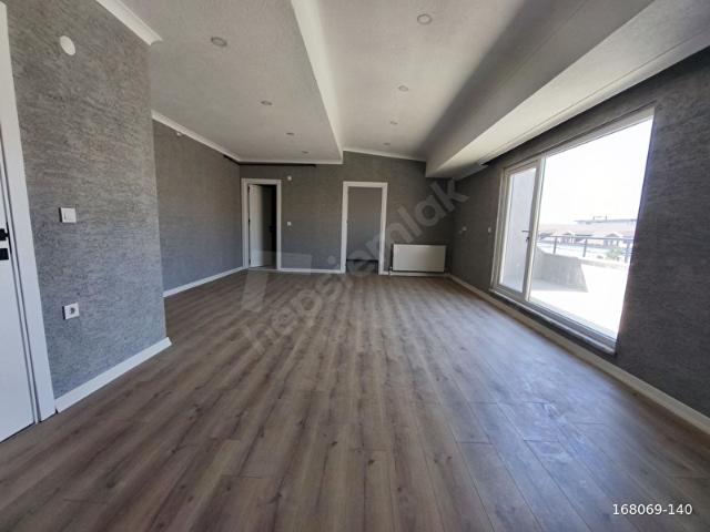 Küçükyalı, Maltepe içerisinde satılık mülk