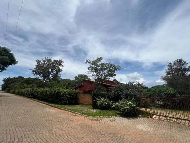 Casa venda em Região Geográfica Imediata do Distrito Federal, Região Integrada de Desenvolvimento do Distrito Federal e Entorno