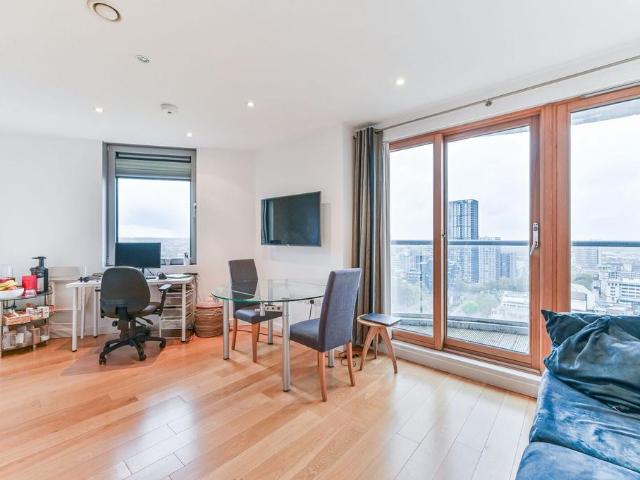 Apartment for rent in London Borough of Croydon, Addiscombe