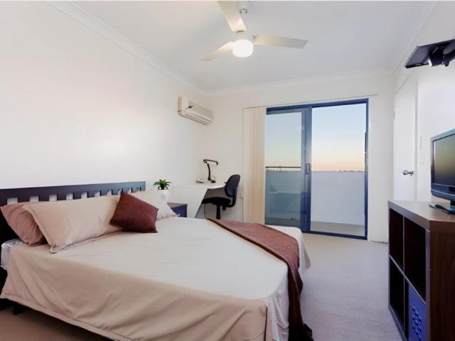 Granny Flat for rent in Toombul, Queensland