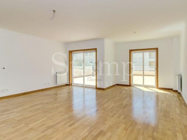 Apartamento venda em Oeiras, Lisboa