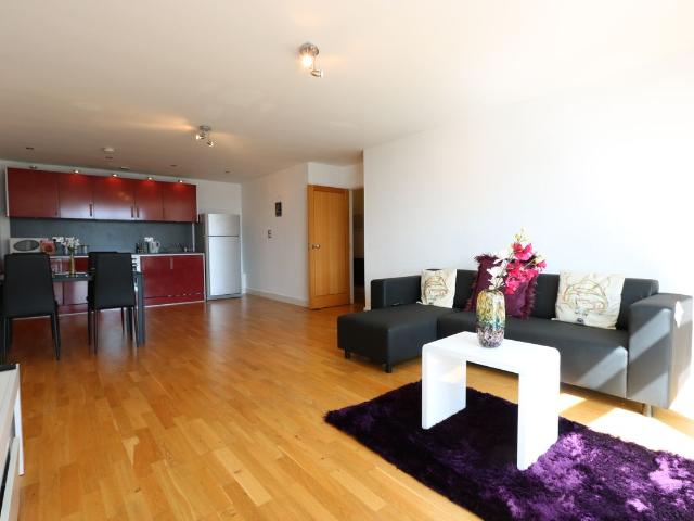 Apartment for rent in Falcon Lodge, Wales