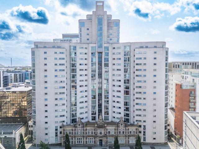 Apartment for rent in Falcon Lodge, Wales