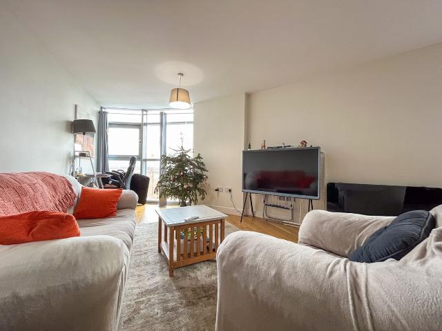 Apartment for rent in Falcon Lodge, Wales