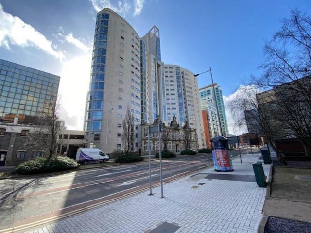 Apartment for rent in Falcon Lodge, Wales