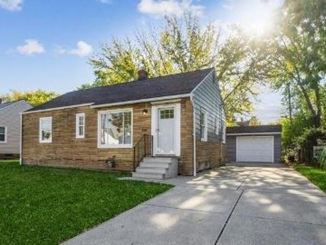 House for sale in Wickliffe
