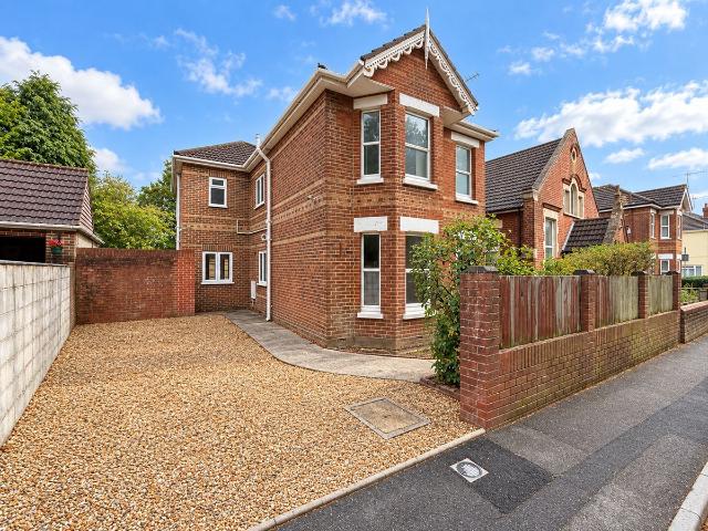 House for rent in Talbot Village, Bournemouth