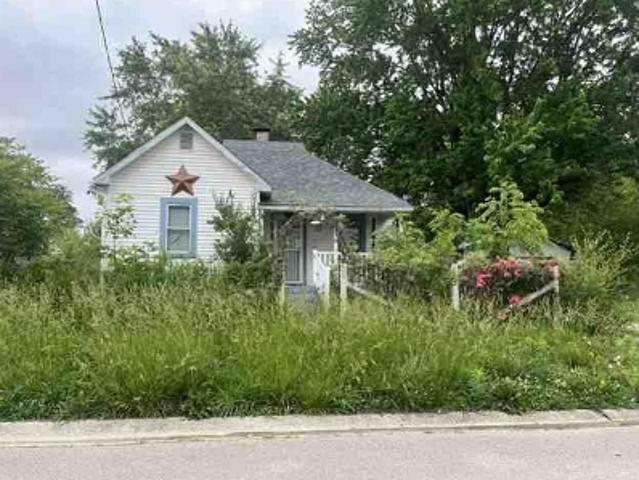House for sale in Bicknell, Indiana