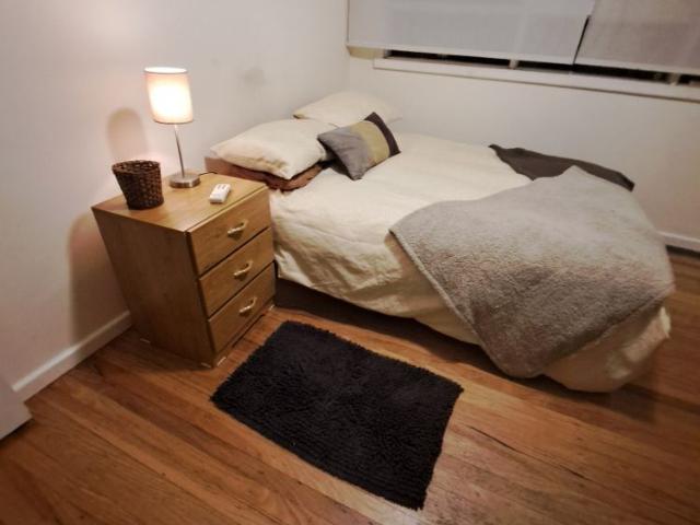 Room for rent in Camerons Creek, Victoria