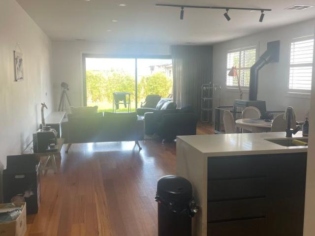 Room for rent in Camerons Creek, Victoria