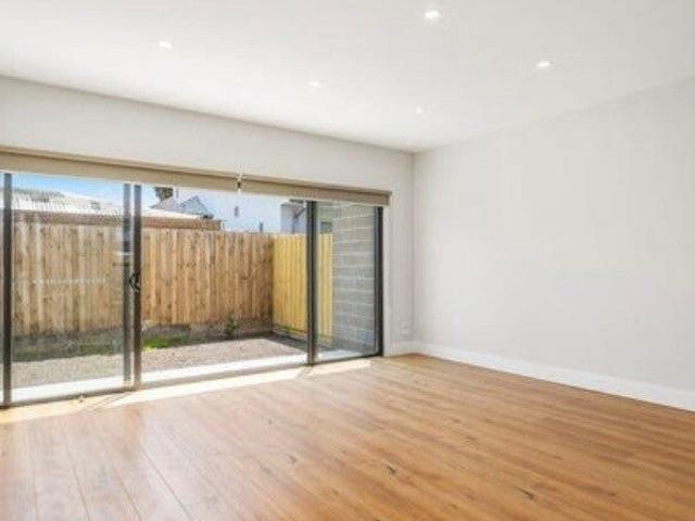 Room for rent in Camerons Creek, Victoria