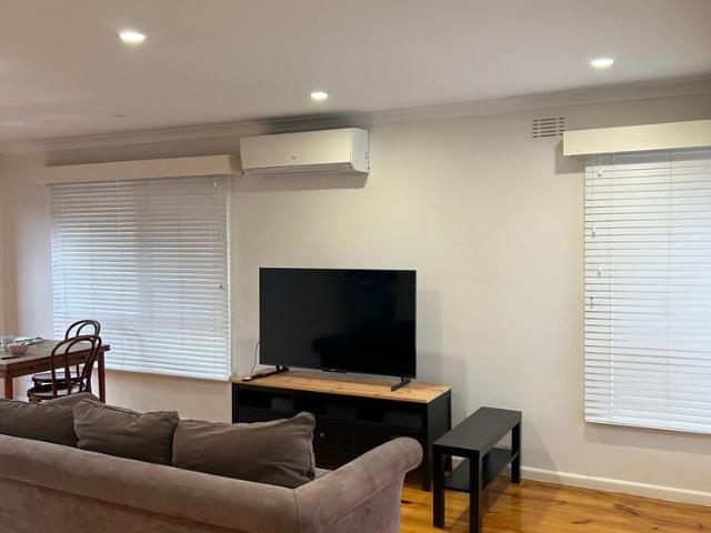 Room for rent in Camerons Creek, Victoria